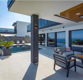 3 bedroom villa with infinity pool in Opatija, sleeps 6